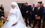17 yaşlı Luiza özündən 40 yaş böyük polis rəisinə ərə getdi
