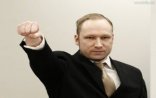 77 nəfəri qətlə yetirən Anders Breyvik Oslo Universitetinə qəbul olub