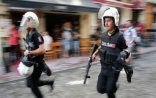 Türkiyədə PKK silahlıları 10 polis əməkdaşını yaralayıb, daha bir polis girov götürüb
