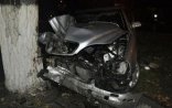“Mercedes” ağaca çırpılaraq parçalanıb, sürücü ölüb