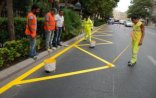 Avtobus dayanacaqlarında xüsusi xətlər çəkilir