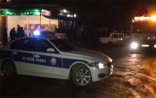 Polis əməkdaşı idarə etdiyi maşınla yol polisini vurub