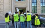 Jurnalistlər Bakı Şəhər Prokurorluğunun qarşısına toplaşdı
