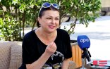 “Teatr son vaxtlar bazara çevrildi, kim istəyirsə, gəlib tamaşa hazırlayır”