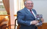 Deputatın 700.000 manatını kim oğurlayıb?