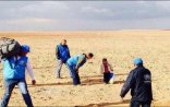 Bütün dünyanı AĞLADAN FOTO-Səhrada tapılan uşaq