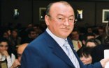 Nazir döyüşdə ayaqlarını itirən əsgərə ev verdi - İşə götürdü
