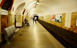 Metroda oturacaqlar qoyulacaq