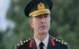 Baş Qərargah rəisi öz vəzifəsində qalacaq