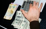 Dollar 3 manatı da keçəcək - Ekspertdən bədbin proqnoz
