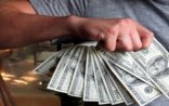 “Azercell” dolların “Qara Bazar”ının reklamına başladı – FOTO