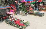 Arxa cəbhədə öldürülən əsgər səhvən şəhid kimi dəfn olunub-Azərbaycanda kuryoz olay (FOTOLAR)