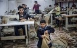 İngilislər suriyalı uşaqları kölə kimi işlədir
