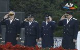 Hərbi salam verə bilməyən prokurorun kimliyi bilindi - Komitə sədrinin qardaşıdır/ VİDEO