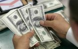 Dollar 2 manata qalxdı - Azərbaycanda