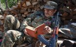 Erməni qocalar döyüşə hazırlaşır