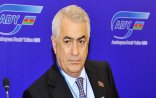 Cavid Qurbanovu da  böhran vurdu -Həkimlərə verməyə pul tapmır 