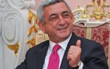 Ermənilər Sarkisyanın FAHİŞƏLİK elədiyini yazdılar-Hətta səngərdə...