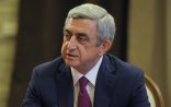 Sarkisyan baş nazir və müdafiə nazirini işdən çıxarır