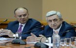 Keçmiş müdafiə naziri Sarkisyanı hədələdi