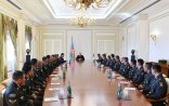 Prezident İlham Əliyev hərbçilərlə böyük qələbəni qeyd etdi