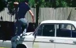 Yevlaxda piyada sürücünü belə cəzalandırdı – VİDEO