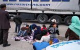 Bakıdan Türkiyəyə yük maşınında qaçan 200 nəfər tutuldu - Video