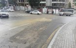 Bakıda yol çöküb