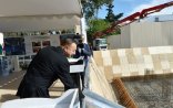 Prezident Hövsanda ilk sosial mənzilin təməlini qoydu