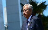 Prezident könüllü şəkildə istefa verdi