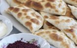 İaşə oyektlərində bizə yedizdirilən “dəvə qutabı” – Bəs, əslində hansı ətdən bişirilir…