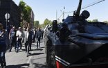 Yerevanda bir neçə nazirliyin binasına giriş bağlanıb