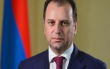 Ermənistanın müdafiə naziri istefa verdi