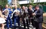 Azərbaycanlı deputat Şuşanın işğalı günü bayram etdi - VİDEO
