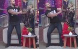 Azərbaycan TELEKANALINDA biabırçılıq: İdmançı rəqqasə ilə əlbəyaxa oldu - Video