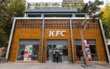 Bakıda məşhur restoranın mühafizəçisi üç müştərini döydü