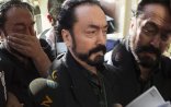 Adnan Oktara qarşı şikayətlər artır - Siyahıda Azərbaycan vətəndaşları da var