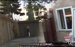 Bakıda “vor zakon” aparıcıya balta ilə hücm etdi, polisi isə…. Film kimi görüntülər (Video)