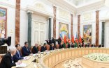 Azərbaycan və Belarus prezidentlərinin geniş tərkibdə görüşü olub