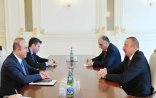 Prezident İlham Əliyev Türkiyənin xarici işlər nazirini qəbul etdi – FOTO