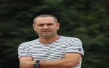 Sonuncu stansiya, zümrüdü palto