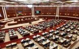 Milli Məclisin deputatı təqvimin 12 ayının ləğvini təklif etdi