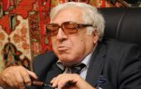 Yazıçı Anar 800 min manatı nə edəcək? - 
