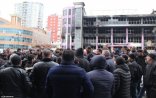 MAHMUDOV ORTAYA ÇIXMASA… – Evinin qarşısında aksiya olacaq