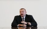 Prezident beşinci kolondan danışdı: 