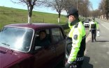Polis daha bir rayonda sürücülərə spirt payladı