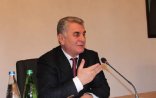 Saxlanılan icra başçısı bu iş adamı ilə quda imiş - FOTO