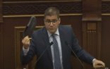 Erməni deputat rus ordusunu qaloşla müqayisə etdi - VİDEO