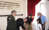 “Vətən müharibəsi qəhrəmanı” mayor Amid Heydərovun təltifi ailəsinə təqdim edildi