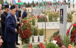 Şəhid Polad Həşimovun və İlqar Mirzəyevin məzarları ziyarət olundu
